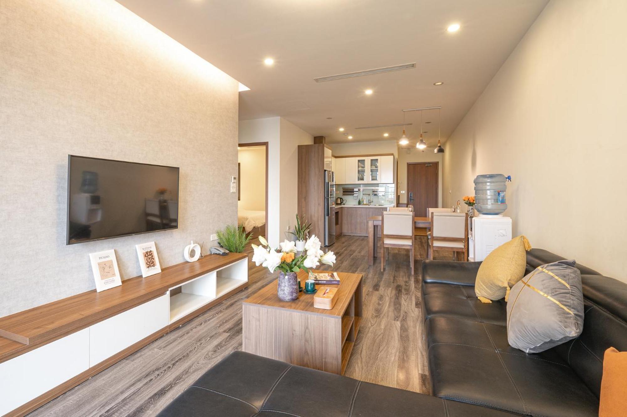 Luxe Paradise Suites Tay Ho Hanoi Exterior photo