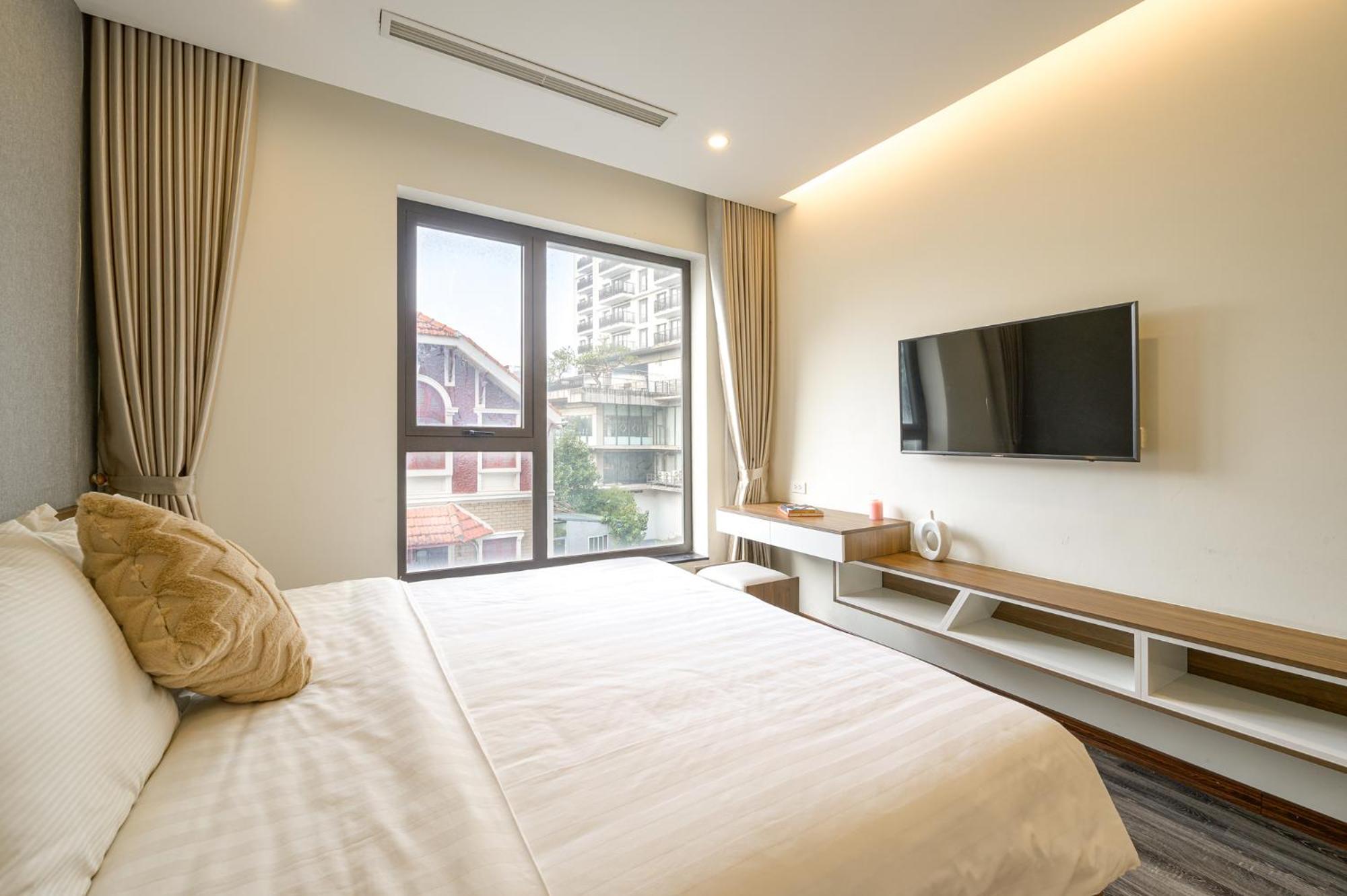 Luxe Paradise Suites Tay Ho Hanoi Exterior photo